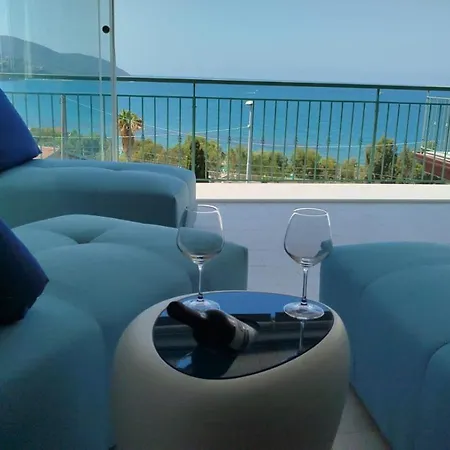 Una Suite Holiday home