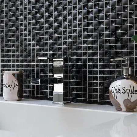 Nyaraló Una Suite *